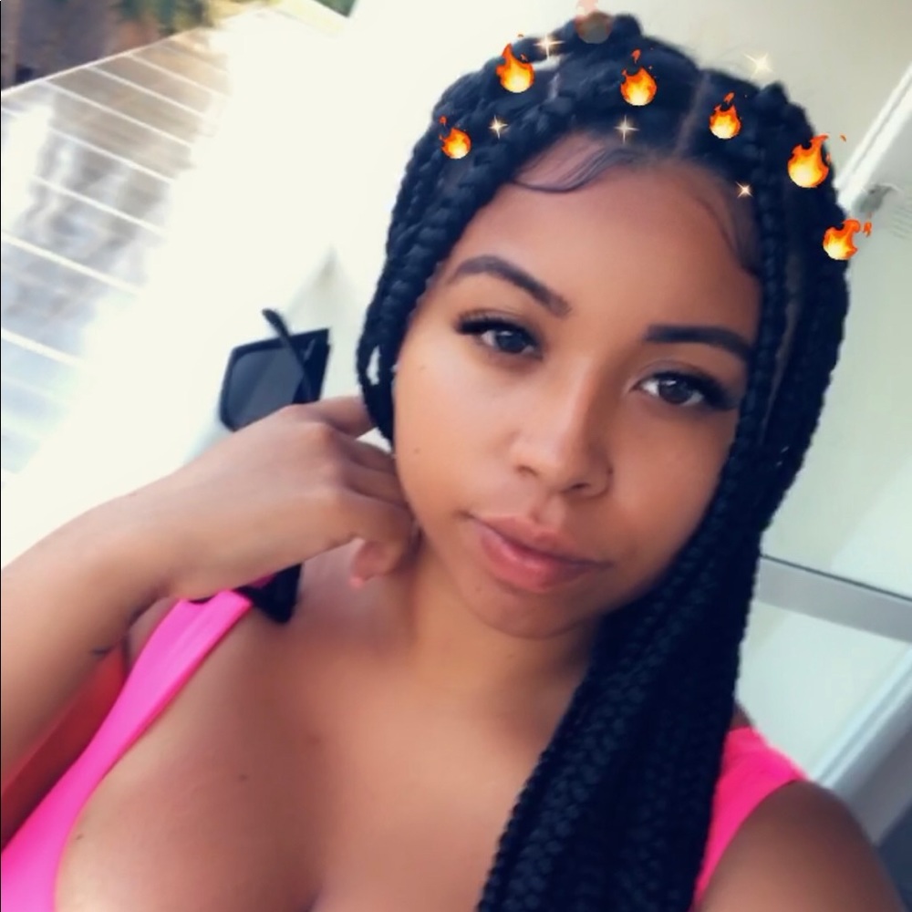 Meet your Posher, Tatiana